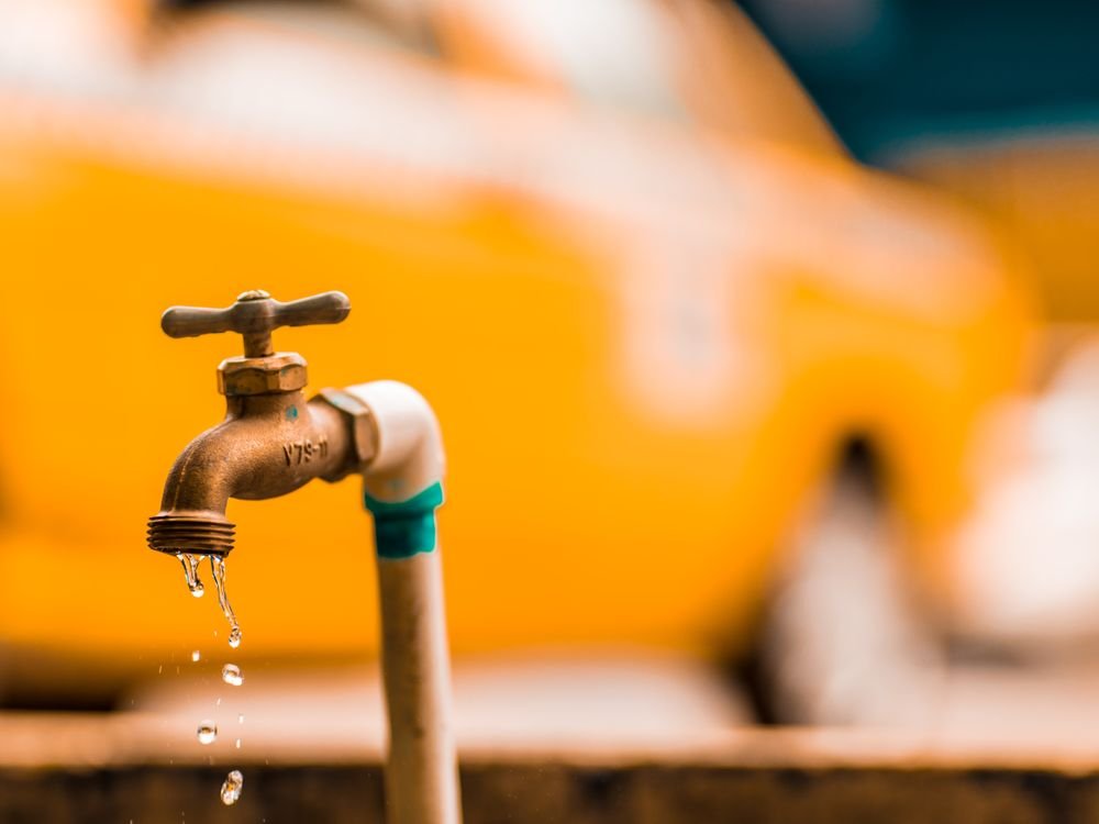 Zephyrhills Leak Repair — leak detection technician